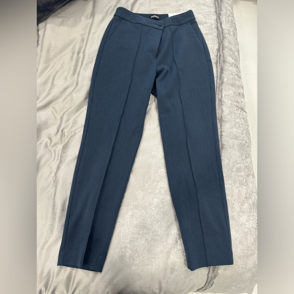 Women Express Stretch Ankle High Rise 6R NWT navy blue
